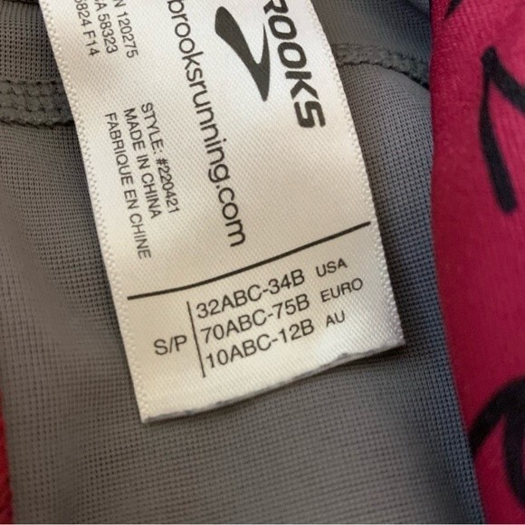 Brooks Moving Comfort Sports Bra Pink Racer Back Style 220421 Size small - Picture 5 of 6